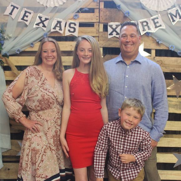 Meet your Posher, Reagan - Picture 1 of 1